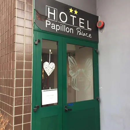 Отель Papillon