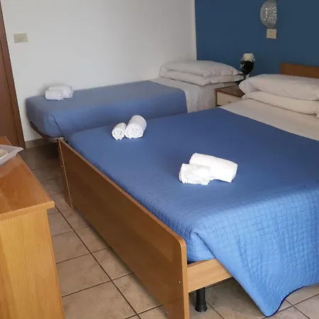 Hotel Papillon San Polo dʼEnza in Caviano