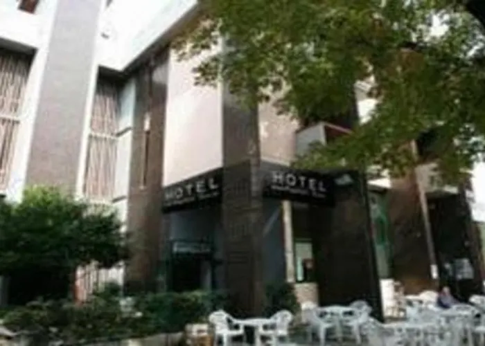 Hotel Papillon 2*