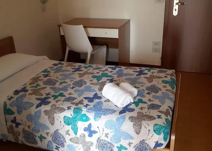 Papillon 2* San Polo dʼEnza in Caviano